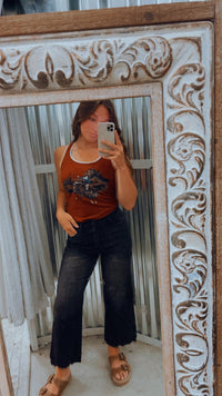 Ribbed Bucking Horse Tank
