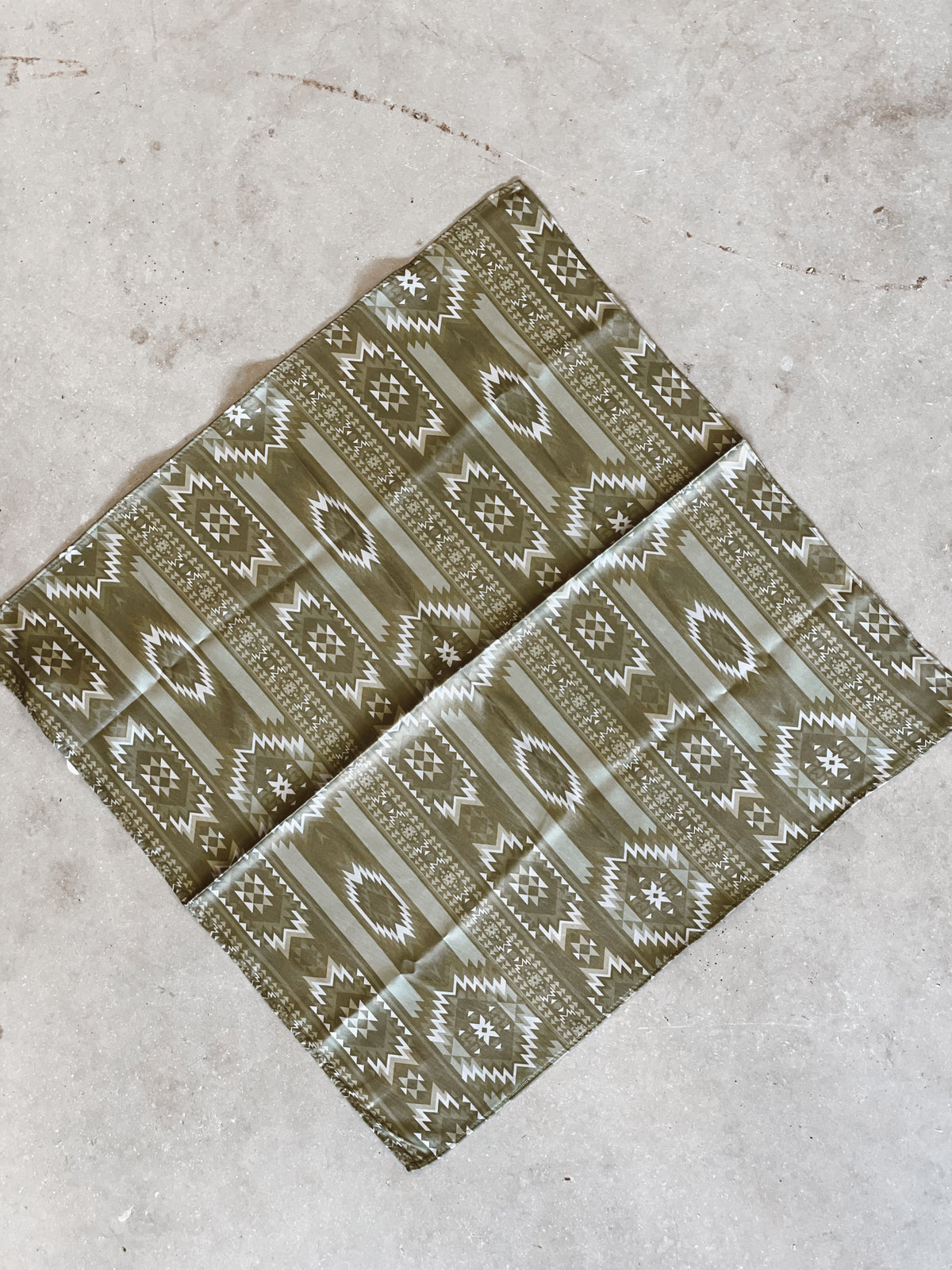 Verde wild rag