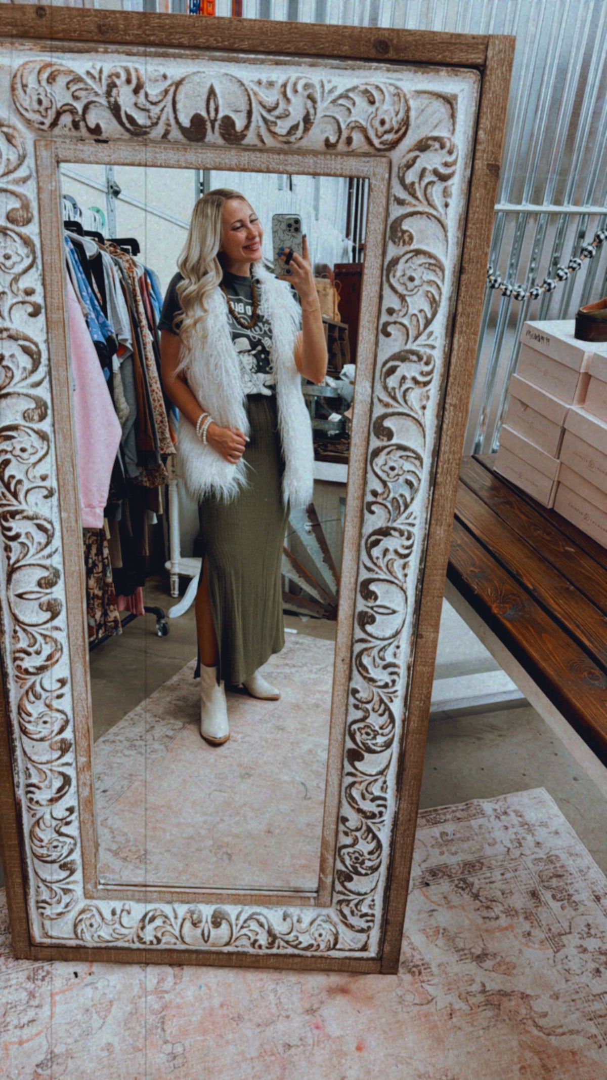 Ariat fur vest
