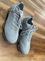 Grey Basic Tennis Shoes