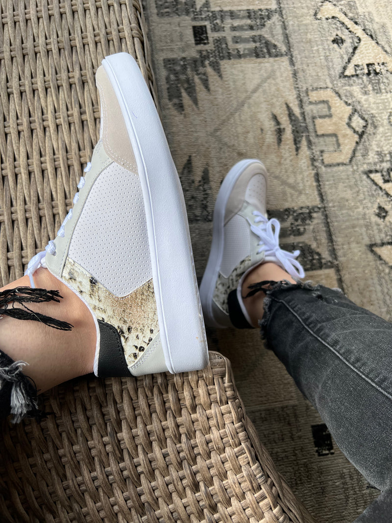 Snake Gray Sneakers